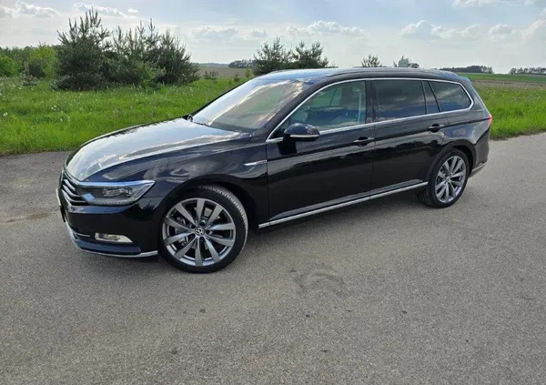 volkswagen passat Volkswagen Passat cena 58999 przebieg: 229000, rok produkcji 2015 z Łomża